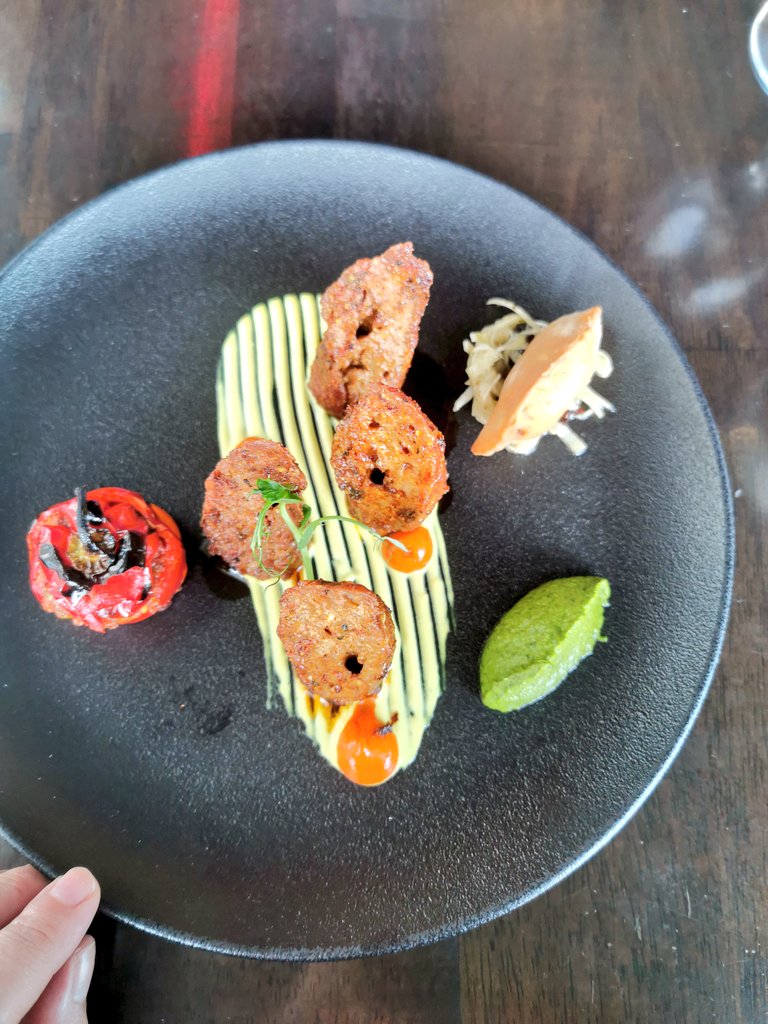 Katia Valadeau tweet media