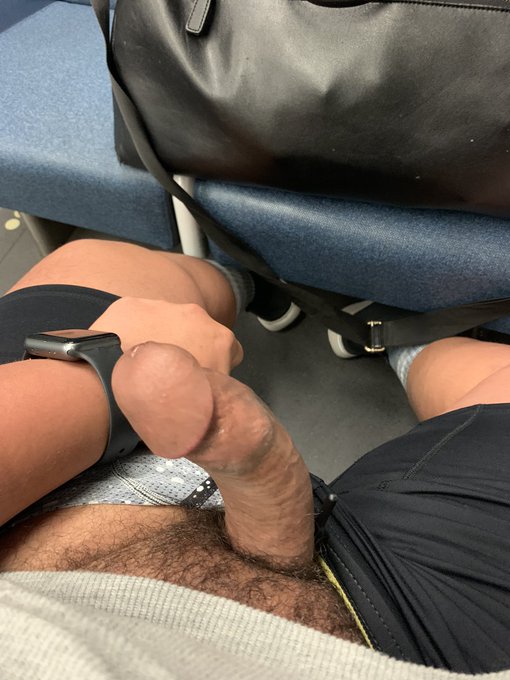 ❗️🙋🏽&zwj;♂️‼️ https://t.co/UOYT8lVqRD