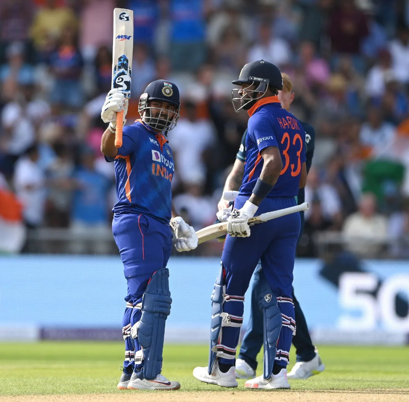 utkarshbhadaur4's tweet photo. What a way to end the Series in England . 
Simply amazing to see the two mature guys taking on England in the English conditions while chasing .
@hardikpandya7 and @RishabhPant17 
Thank you for the show !
#RishabhPant #IndianCricketTeam #ICC #ENGvIND #INDvsENG https://t.co/ldqAjxm7lZ