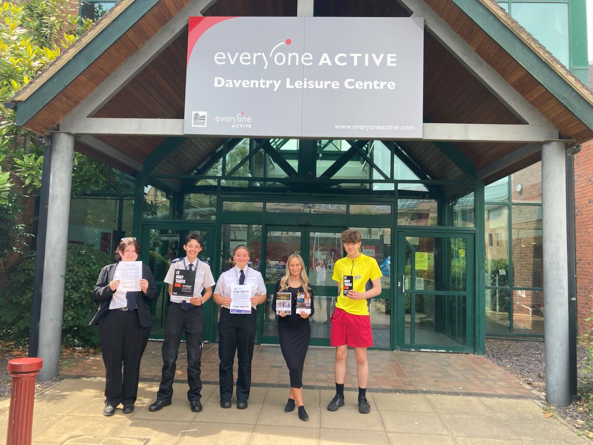 NorthantsRISE's tweet photo. Been out across the county with the amazing Emergency service cadets raising awareness of Violence against Women and Girls. The public have a part to play in challenging inappropriate behaviours. Such behaviour is not acceptable #MattersOfPriority #VAWG https://t.co/063SteZTK4