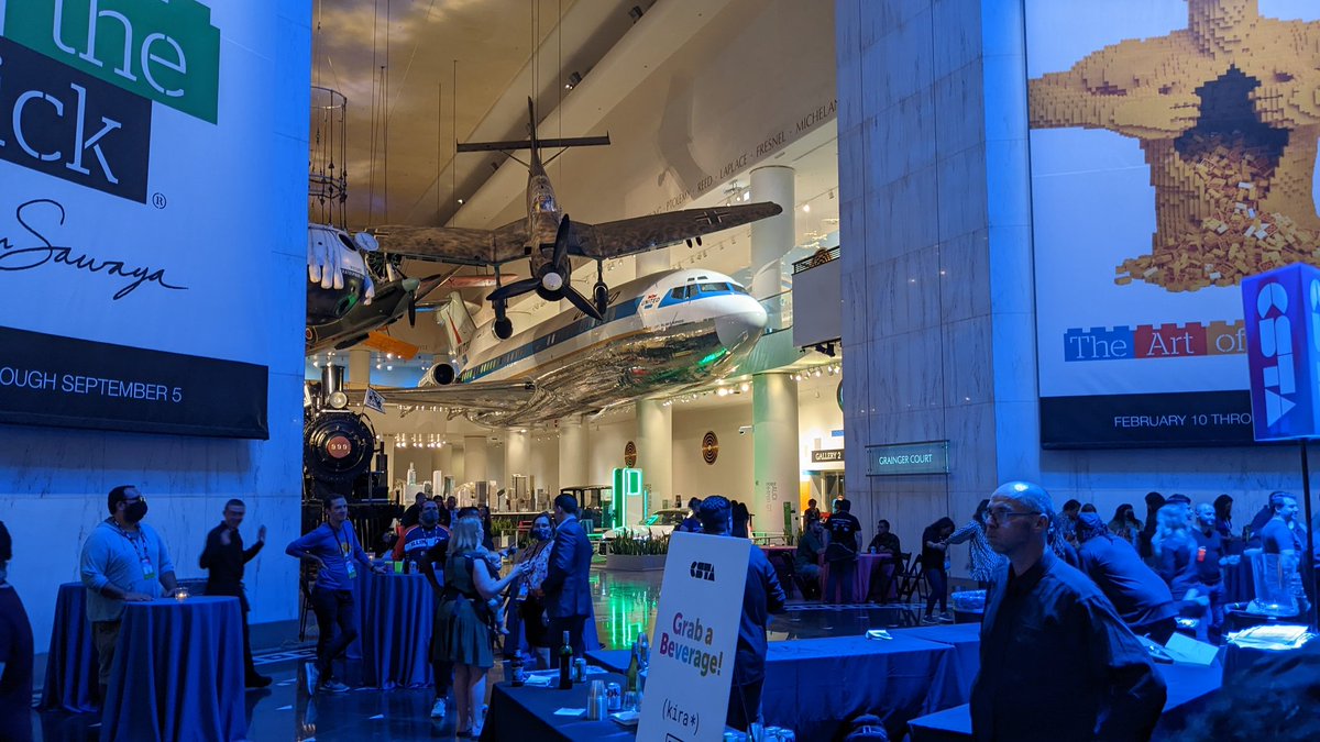 kickrg's tweet photo. Revisiting old childhood memories with new friends. #CSTA2022 @CSforALL @cs4allcps @csteachersorg @CSforCA @CSForIL #Exploreation @ArtLopez_CS @Lien_Diaz @CorriBurgess #MuseumOfScienceAndIndustry https://t.co/Pgnah93xsb
