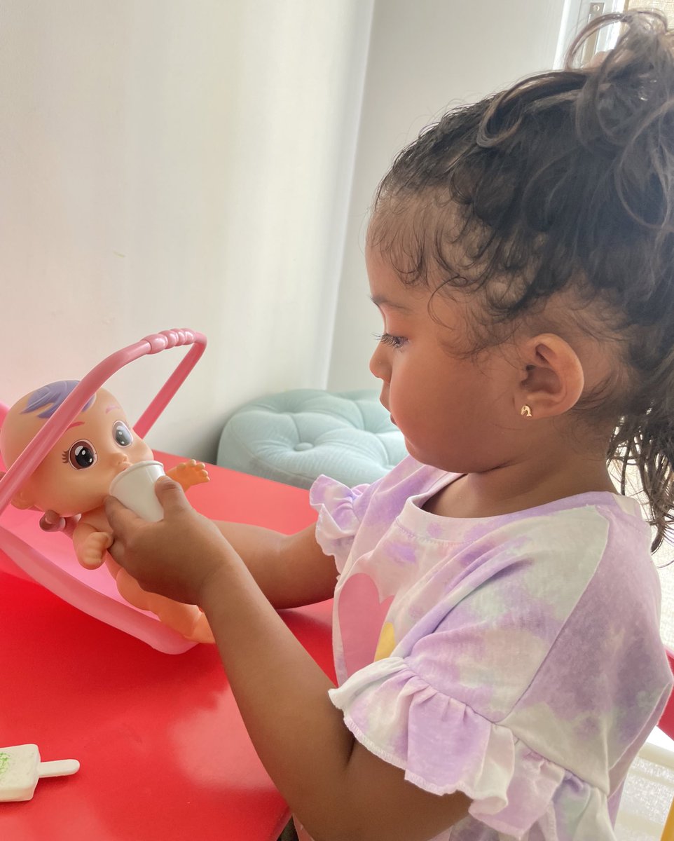 laidygomezf's tweet photo. #17Jul Una inocencia que inspira fuerza para luchar, resignarse a la actual crisis es negarse a brindarles una mejor Venezuela con futuro y oportunidades🤗🥰

Mi niña Lucía Del Valle 🎀

#FelizDíaDelNiño🇻🇪🧍🏻‍♀️🍭🎊 https://t.co/sW6ym2Oa09