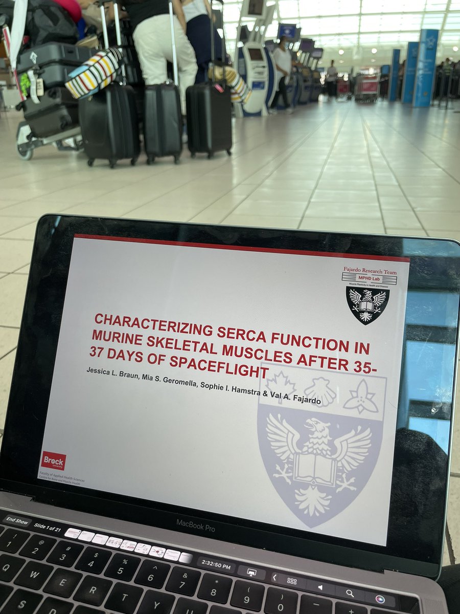 When sitting on the floor at the airport, you go over your presentation for @Cospar_2022 👩‍💻 see you soon, Athens! #COSPAR2022