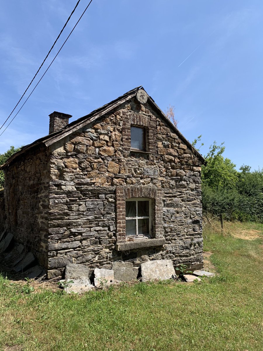 FloGravar's tweet photo. #BaladeSympa autour de #stoumont #ambleve #provincedeliege . Que la #wallonie est jolie. https://t.co/XQ7GRklYoV