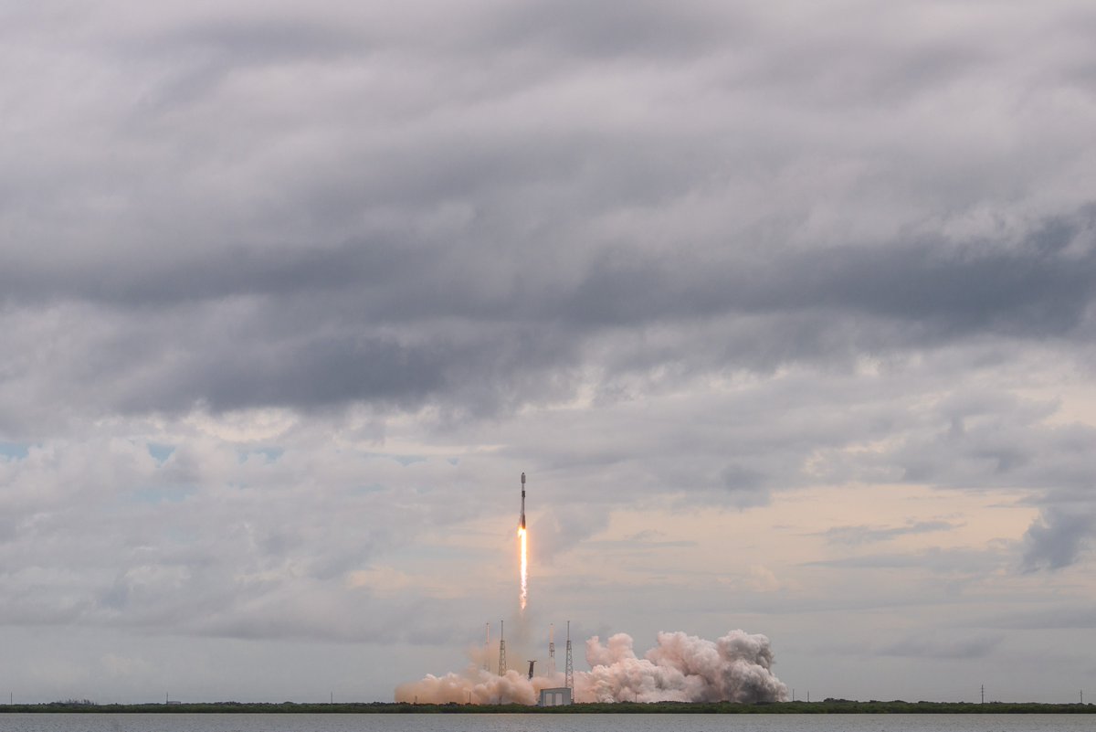 SLDelta45's tweet image. Congratulations to the Airmen &amp;amp; Guardians of Space Launch Delta 45 and @SpaceX on the latest Starlink launch. This launch was the fourth in July— in less than three weeks! Thank you to all of our teammates who make it possible to #SetThePaceForSpace from the Eastern Range &amp;amp; AATS.