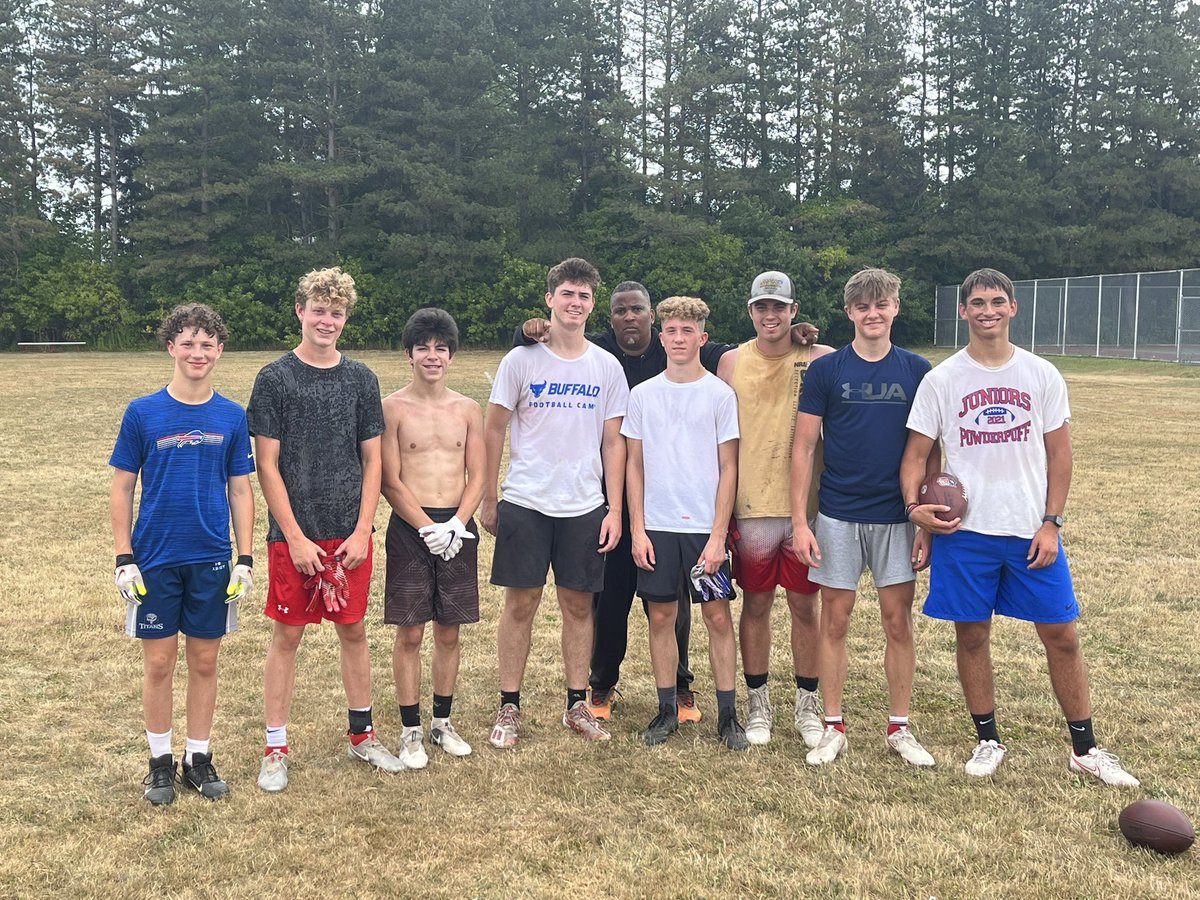 The skills were C.L.I.M.B.ing today in the lab with <a href="/WR_COACH_O/">COACH OVERTON</a> once again! 

Key message today…DISCIPLINE, DISCIPLINE, DISCIPLINE! aka (little things)