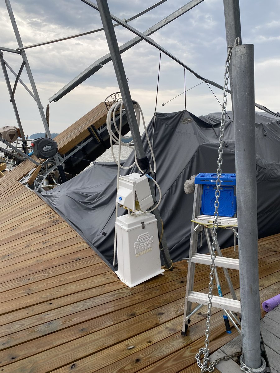 JeremyOverton's tweet photo. @bobby_boyd1946 Hi-B’s Kuttawa Harbor. https://t.co/UU1fG4IWxv
