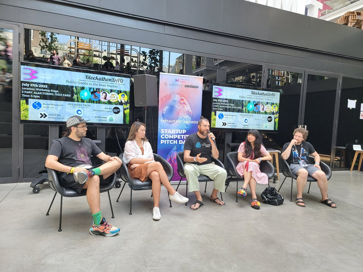 Effective systems for public goods creation will be the Trojan horse that stimulates a political evolution.

Public goods will change the world.

Picking up wisdom from <a href="/thegrifft/">griff.eth - $GIV Maxi</a> at <a href="/metaverse_conf/">Metaverse_Summit</a>

🧵👇