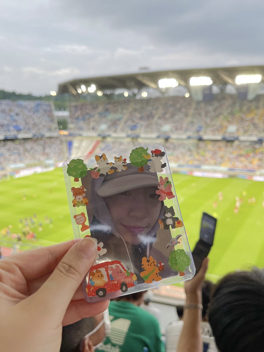 birthday_bang's tweet photo. 흥민 쏜과 용국 빵의 만남⚽️ 𐤥 𐤥 𐤥 𐤥 𐤥 𐤥
 최애들의 만남이라니 .. ✧ 웅장 그 잡채 ✧

#방용국 #BANGYONGGUK 
@BAP_Bangyongguk https://t.co/uphYqOKpyM
