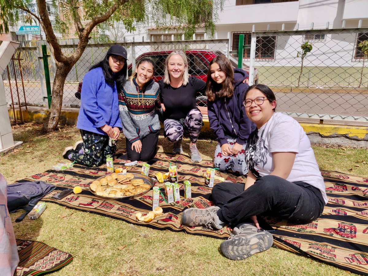 Peruvian Hearts tweet media