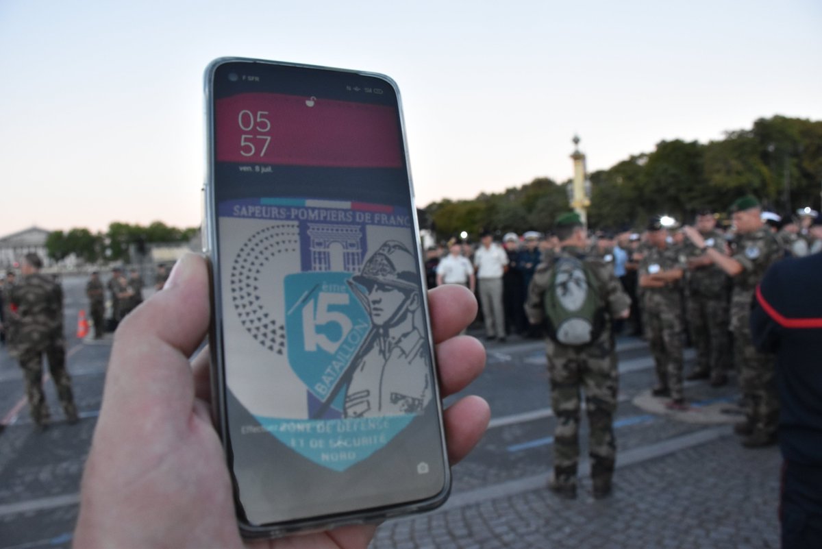 15Bspf's tweet photo. "N'oubliez pas que vous fabriquez des souvenirs !"
Cette phrase a été prononcée bien des fois. Avant les entraînements départementaux, lors des zonaux, à Satory, sur les Champs-Elysées. En effet, sans photos, sans films, sans médias, aucun souvenir n'aurait été possible. https://t.co/T5cvH9ok2k