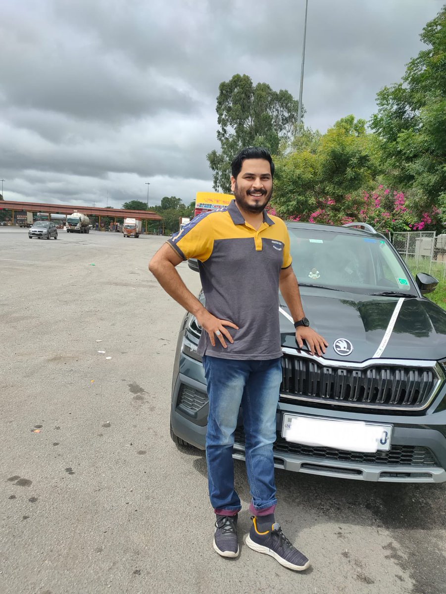 rakesh_patri's tweet photo. @SkodaIndia thank you for coming up with such a beautiful car. Absolutely loving it.#OneYearOfKUSHAQ Had a great drive in the beautiful bnglr weather in nice road. https://t.co/3932EjZMnY