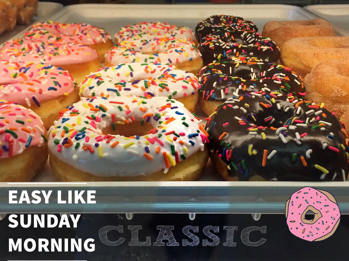 glaze_lv's tweet photo. Easy like Sunday morning. #SundayMorning #SundayMotivation #SundayFeels #donuts #doughnut https://t.co/DnsWtRWAiQ