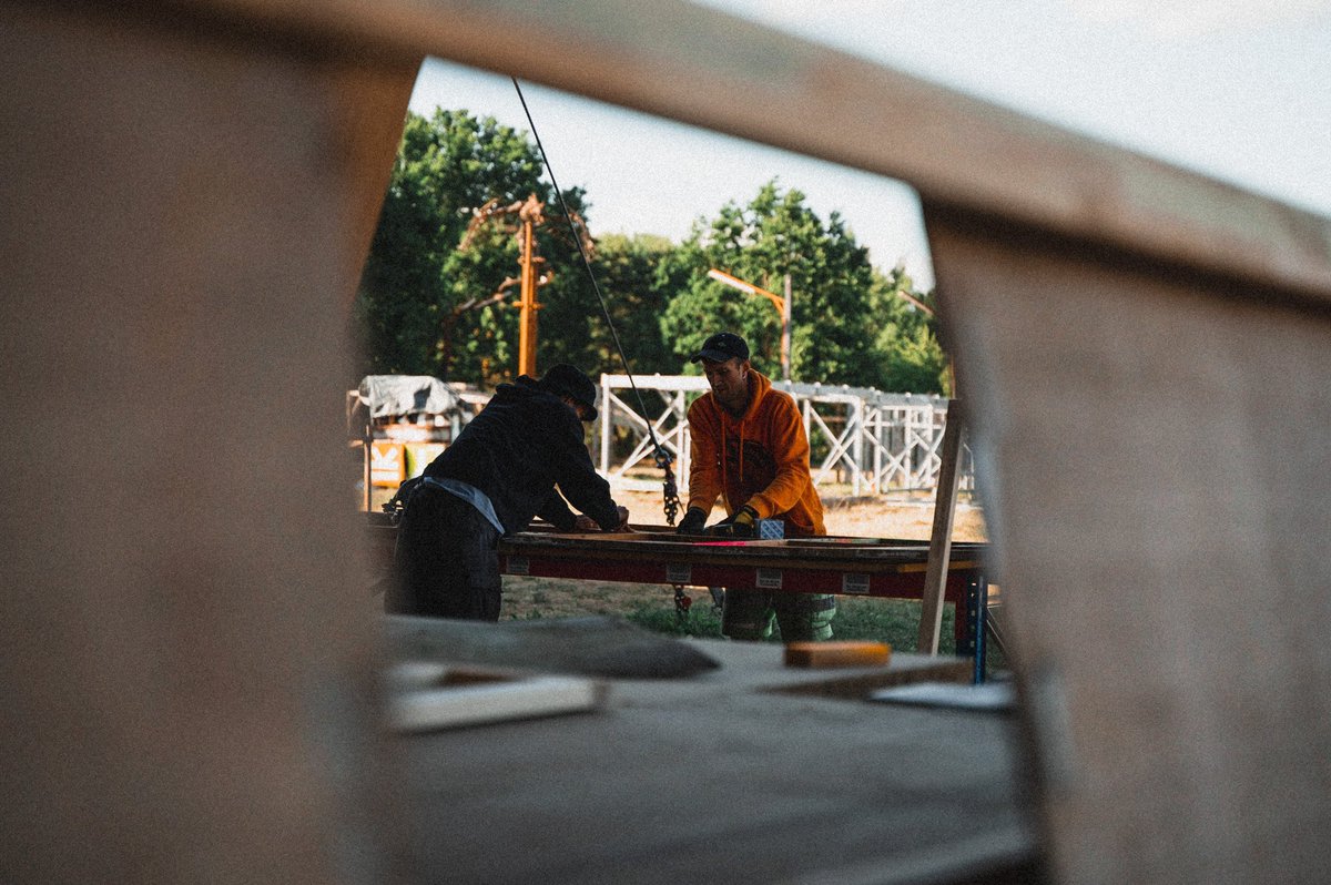 kortexdesigns's tweet photo. More great moments From the construction site 😍 
Can’t wait to meet everybody again 😁😁

Photos by:
@descandez1 https://t.co/yaj7GuRI3Q