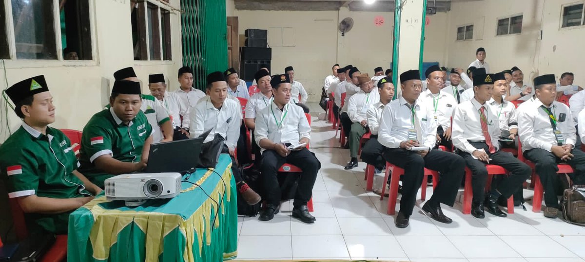 kissrizzer89's tweet photo. "Tegakkan Yang Adil Untuk Semua"

LBH GP @Ansor_Demak gelar pelatihan dan pendidikan Paralegal, kegiatan diikuti 68 peserta dan dilaksanakan di Madrasah Hidayatul Mubtadiin Bulusari Sayung (16-17/07/22) https://t.co/fBwF8tWFdD