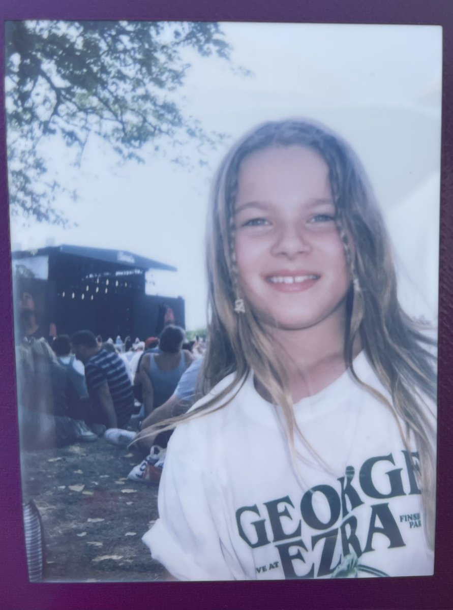 My Isla-Rose is so excited to see you <a href="/george_ezra/">george E Z R A</a> 💜💜 this is her birthday present! We’re in the crowd ready to start dancing xx