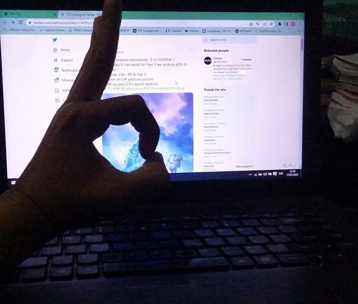 stnurbaetia's tweet image. #LOOPOP done

#NFTs #NFTCommunity #NFTGiveaway #Airdrop 
@stmuhibah @rina2593 @ariebohel