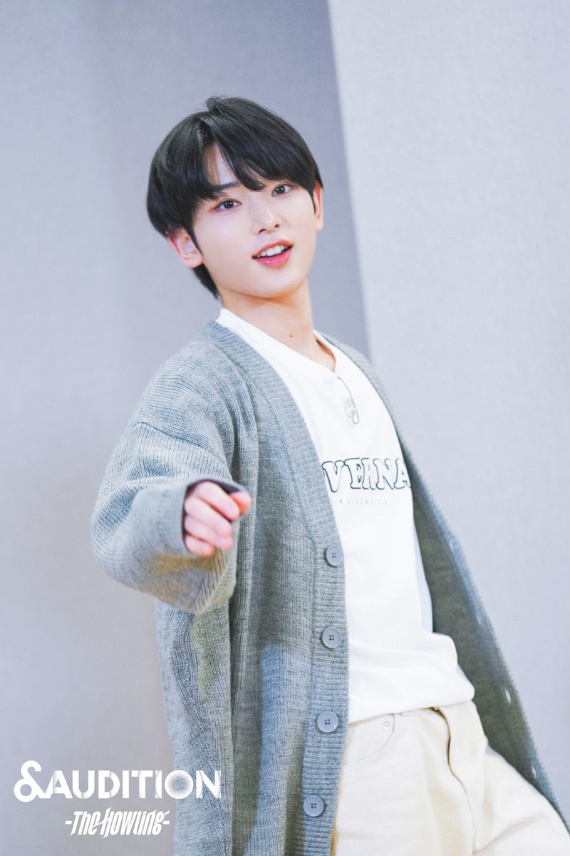 HaruaHourly05's tweet photo. &AUDITION - The Howling -Behind Photo - Harua on Episode 2 @and_audition
#andAUDITION #HARUA #TheHowling_EP2 #andAuditionboys https://t.co/mYiMrXhNzN