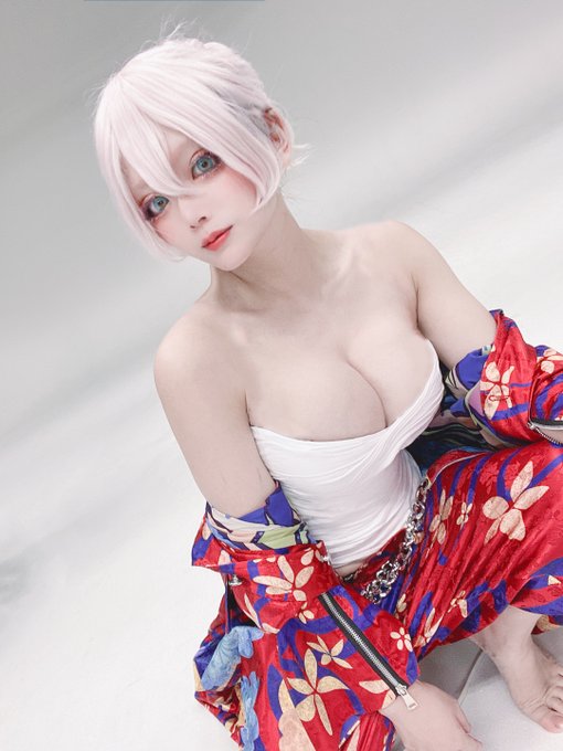 Twitterのコスプレ画像22