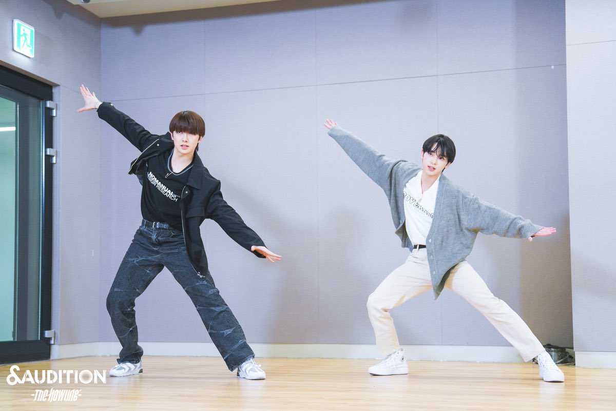 HaruaHourly05's tweet photo. &AUDITION - The Howling -Behind Photo - Harua on Episode 2 @and_audition
#andAUDITION #HARUA #TheHowling_EP2 #andAuditionboys https://t.co/mYiMrXhNzN