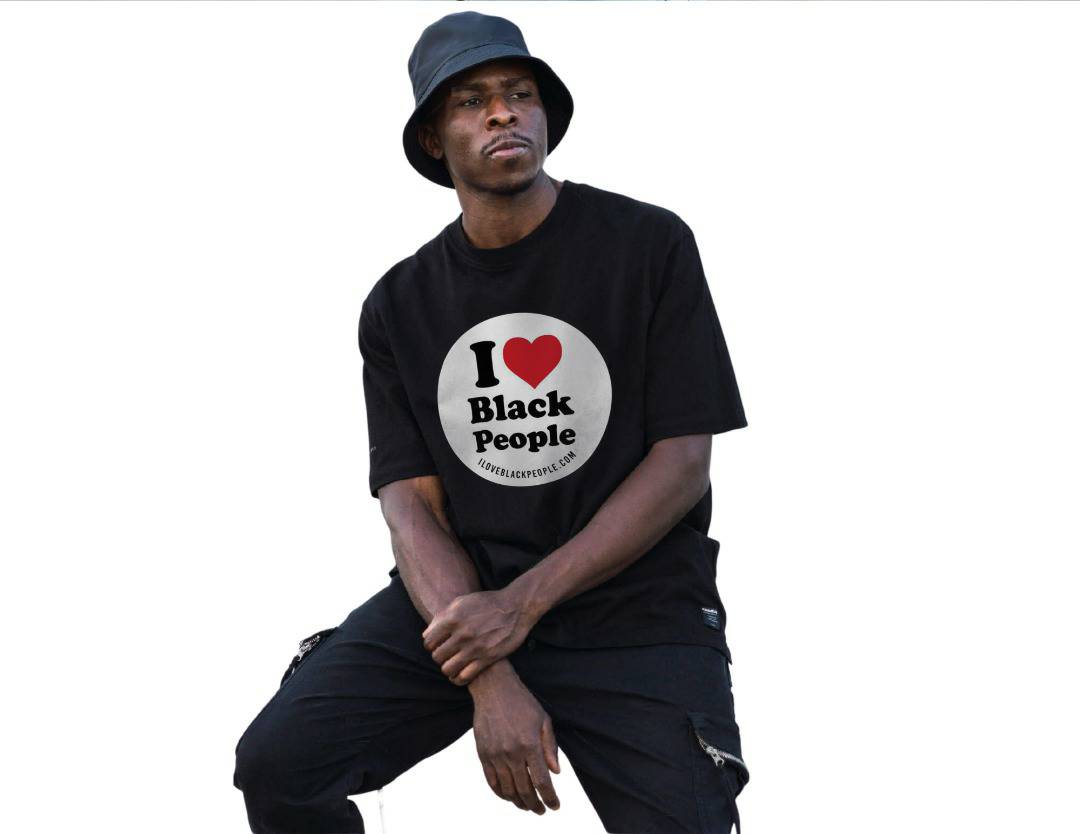 iloveblackppl_'s tweet photo. Do the best you can to protect Black people from racism and Xenophobia using this App: https://t.co/QQaQZ2asRC
#BlackCommunity #AfricaUnite #NoToRacim #noToxenophobia ✊🏿 https://t.co/Avzd2P7CeL