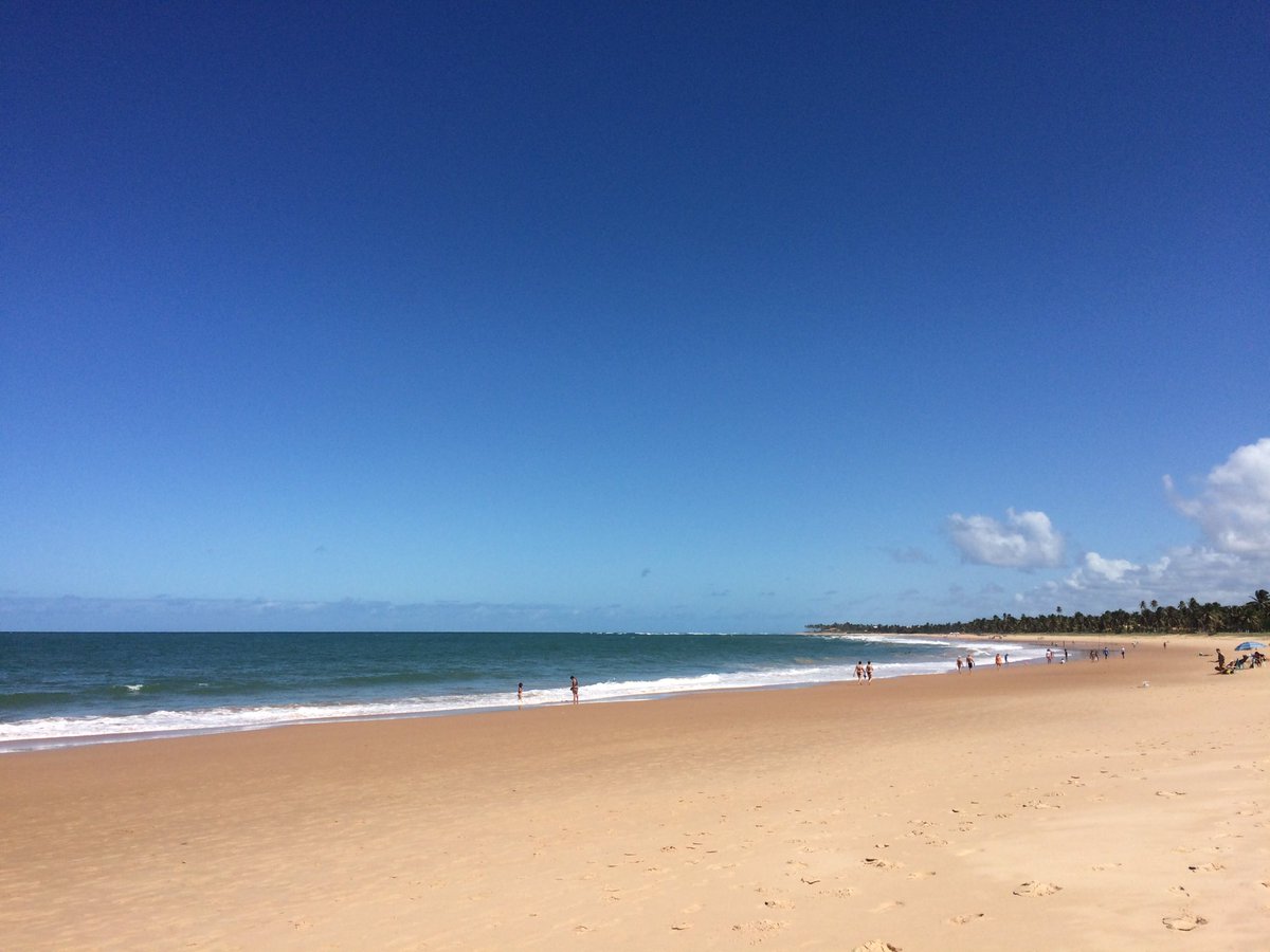 2interativa's tweet photo. #GuarajubaBeach🌊🌴🇧🇷. https://t.co/kx4yKGXtUU