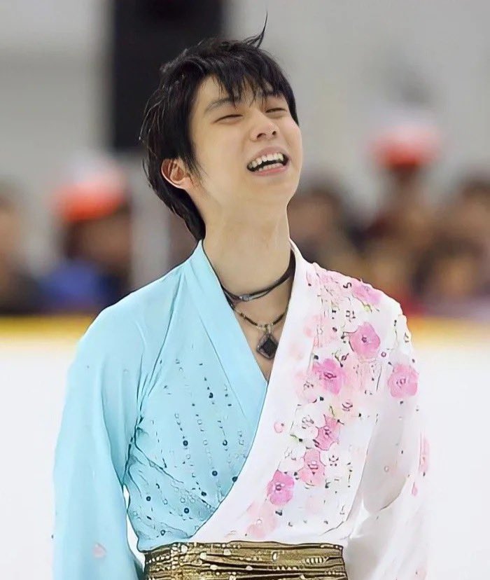 Purelight 羽生結弦の2次元みを語れ Yuzuruhanyu𓃵 羽生結弦 He Smile Is Magic T Co Whiljiqew1 Twitter