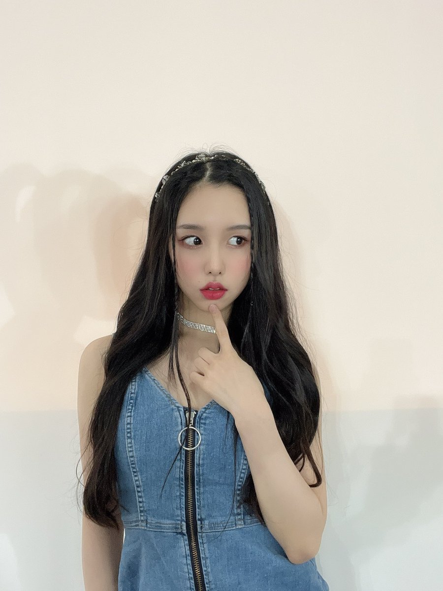 PF_Official_X's tweet photo. [#핑크판타지_모모카]

퀸덤💛👑💛

#모모카 #MOMOKA #ももか 
#핑크판타지 #PINKFANTASY 
#ピンクファンタジー https://t.co/bvFbDD1mms