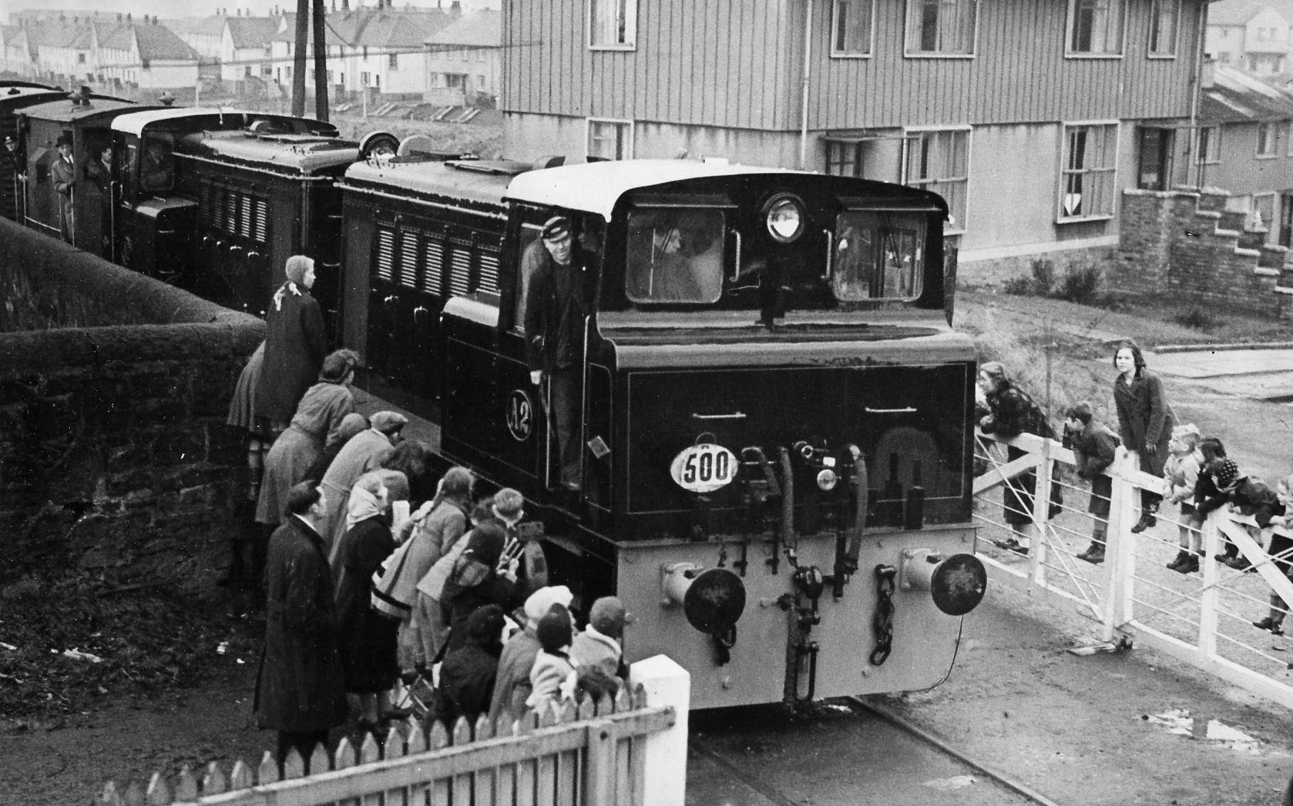 Vought Sikorsky on Twitter "In 1953, NBL trialed a pair of 625hp