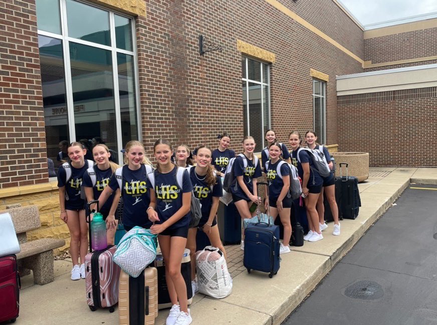 LHS Varsity Dance tweet media