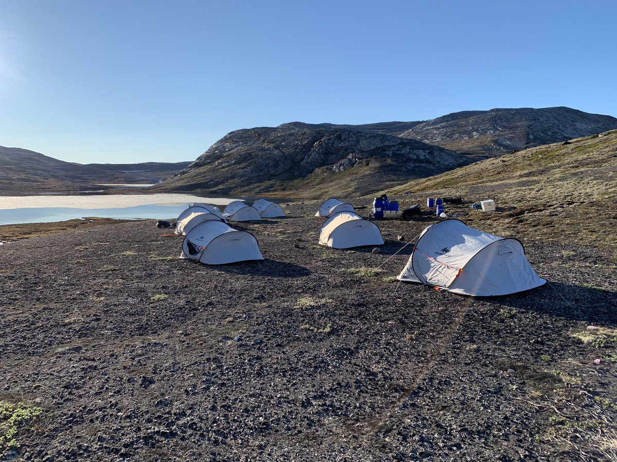 We just have finished our fieldwork in Greenland, 69 km N of Ilulissat. Working in Geomorphology, paleolimnology & edaphology. A great research team, time and campsite...