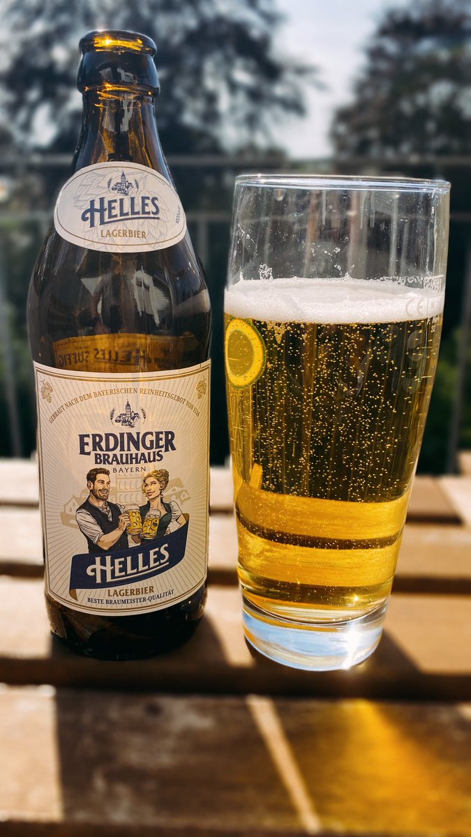 AndreasHgott's tweet photo. Gib ihm Helles 🍻#summerinthecity #erdingerhelles #jockwasherpodcast #thegermanatmizzou https://t.co/09ujuA3GCI