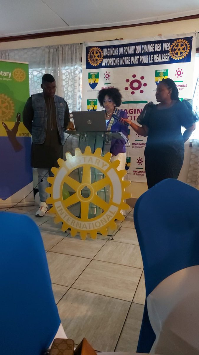 RotaryDoyen's tweet photo. #Passation de Charges au Rotary Club Libreville Doyen & Celebration de lโanniversaire de lโIPDG Edgard ๐๐๐๐
#passingthebaton
#NewLeadership
#ServeToChangeLives
#ImagineRotary
#D9150
#rotaryclublibrevilledoyen https://t.co/9vzoahZ7WL