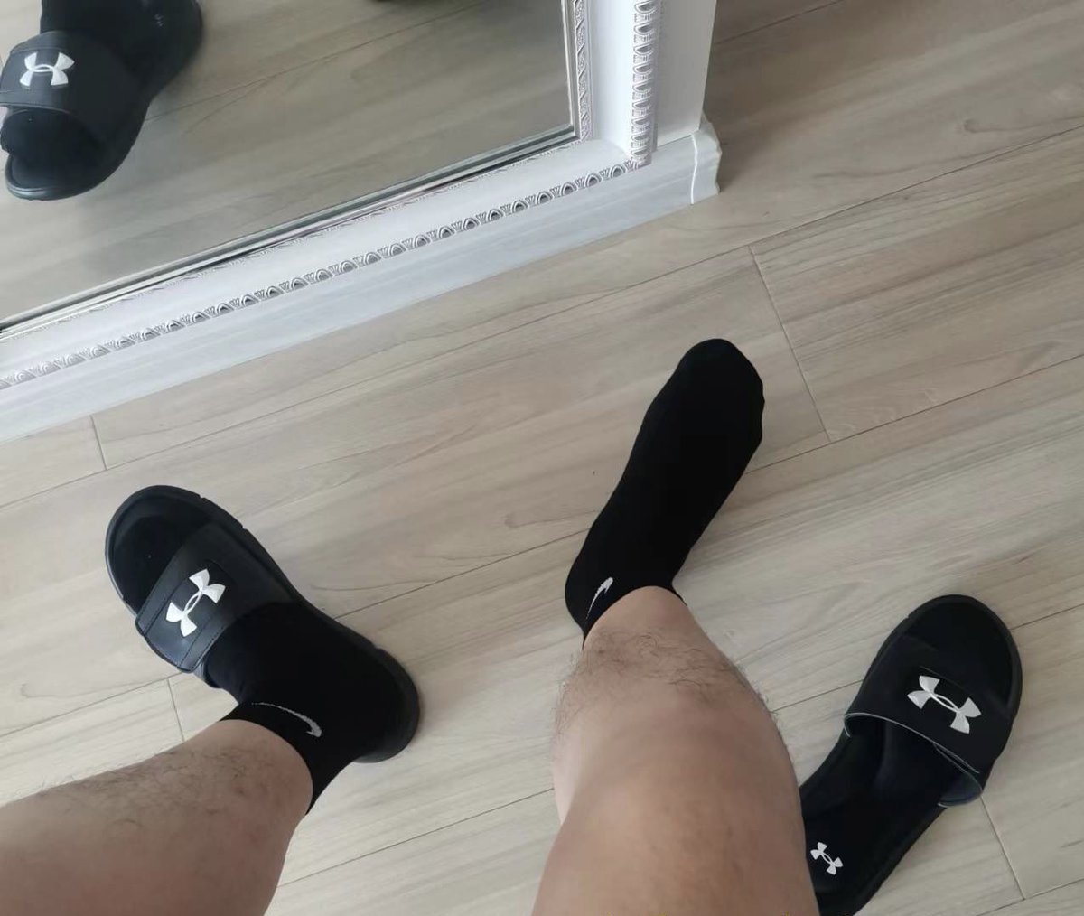 LINXI200209's tweet photo. 累🥱 https://t.co/wMsspXUAru