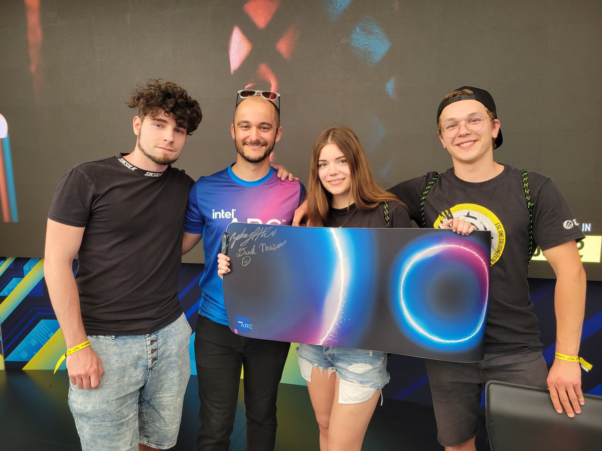 Hanging out with my new friends at <a href="/IEM/">Intel® Extreme Masters</a> 😎

<a href="/N1ghtmareCS/">Nightmare</a> 
<a href="/quwute/">quwute</a> 
<a href="/Felirek/">Ferek</a> 

#IntelArc #intel #iamintel