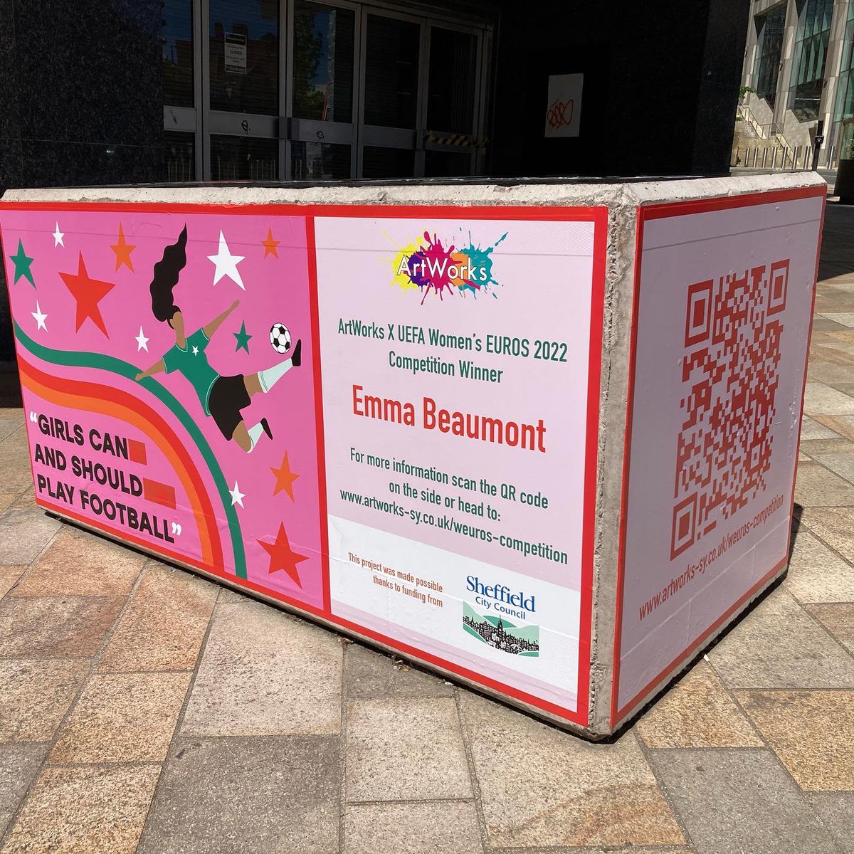 Super excited that I was one of the competition winners for @artworkssy women’s euros competition 🤟🏻 YAY for public art spreading the message 💗⚽️

#publicart #illustration #womenseuro2022 #thisgirlcan