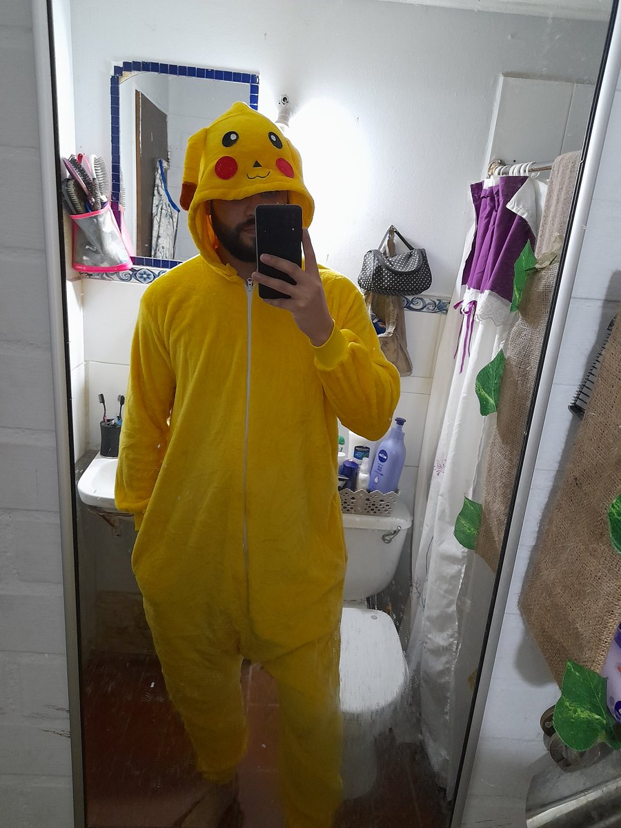 20Berrios's tweet photo. @Leidyvipw A qui esta tu pokemon https://t.co/GPQoVsVRe7