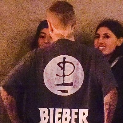 rick_the_bizzle's tweet photo. When the picture is blur but you are JUSTIN BIEBER : A thread🧵 https://t.co/rR0KWtigbb