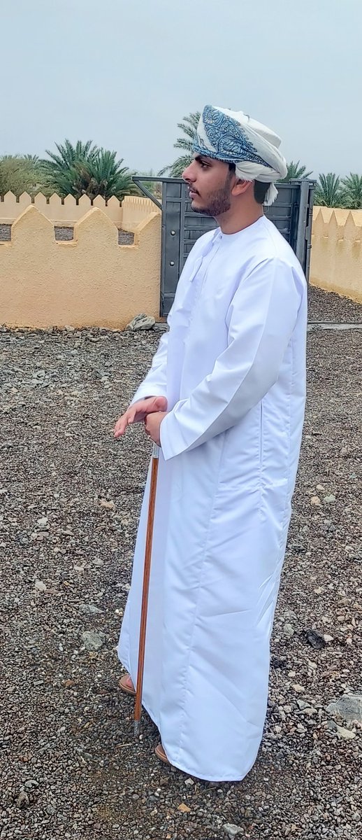 الحمد لله وابارك لابنى ناصر نتيجة الدبلوم واتمنى القبول بجامعه السلطان قابوس  حسب رغبته  ولكل مجتهد نصيب 
ومن هنا تبداء مرحلة الدراسه للمستقبل