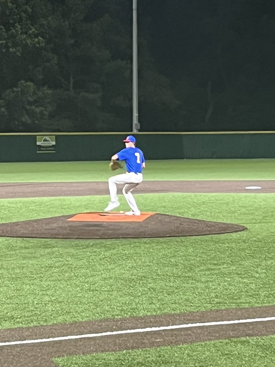 BoszorMatthew's tweet photo. Nice outing on the mound last night! 3 innings striking out 4 and getting the win in relief. Fastball sat 85-86, curveball 70-72 and change up 73-74. Great team win!!! @ECCCBaseball @HindsCC_BB @HolmesCCBSB @clccbaseball @Coach_D_Earnest @SMCC_BB @MGCCC_Baseball @JC_BobcatsBB https://t.co/FztTyprO7l