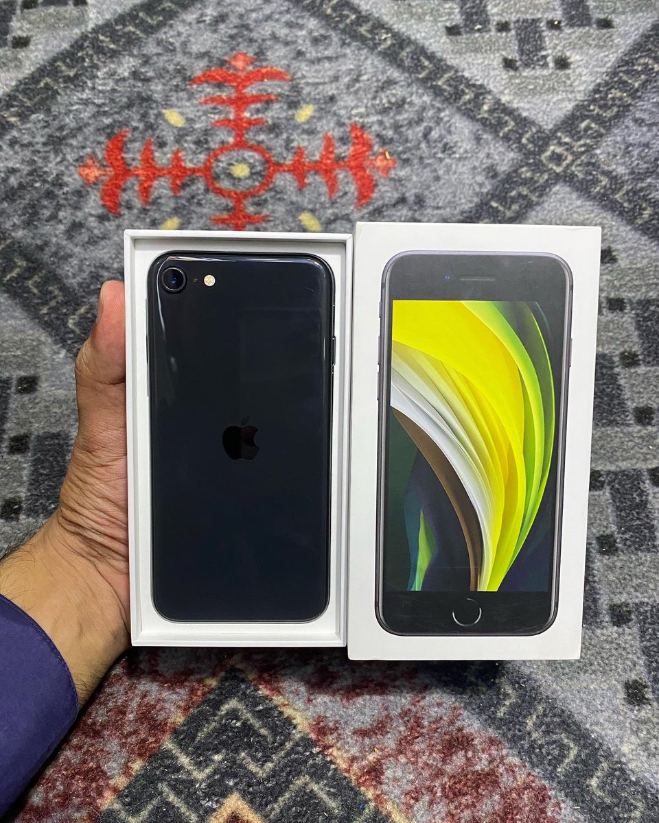 selectomobile2's tweet photo. Se 2 iphone 64gb approved 
Demand 50k 86% health

#apple #AppleWatch https://t.co/qekvadFr3q