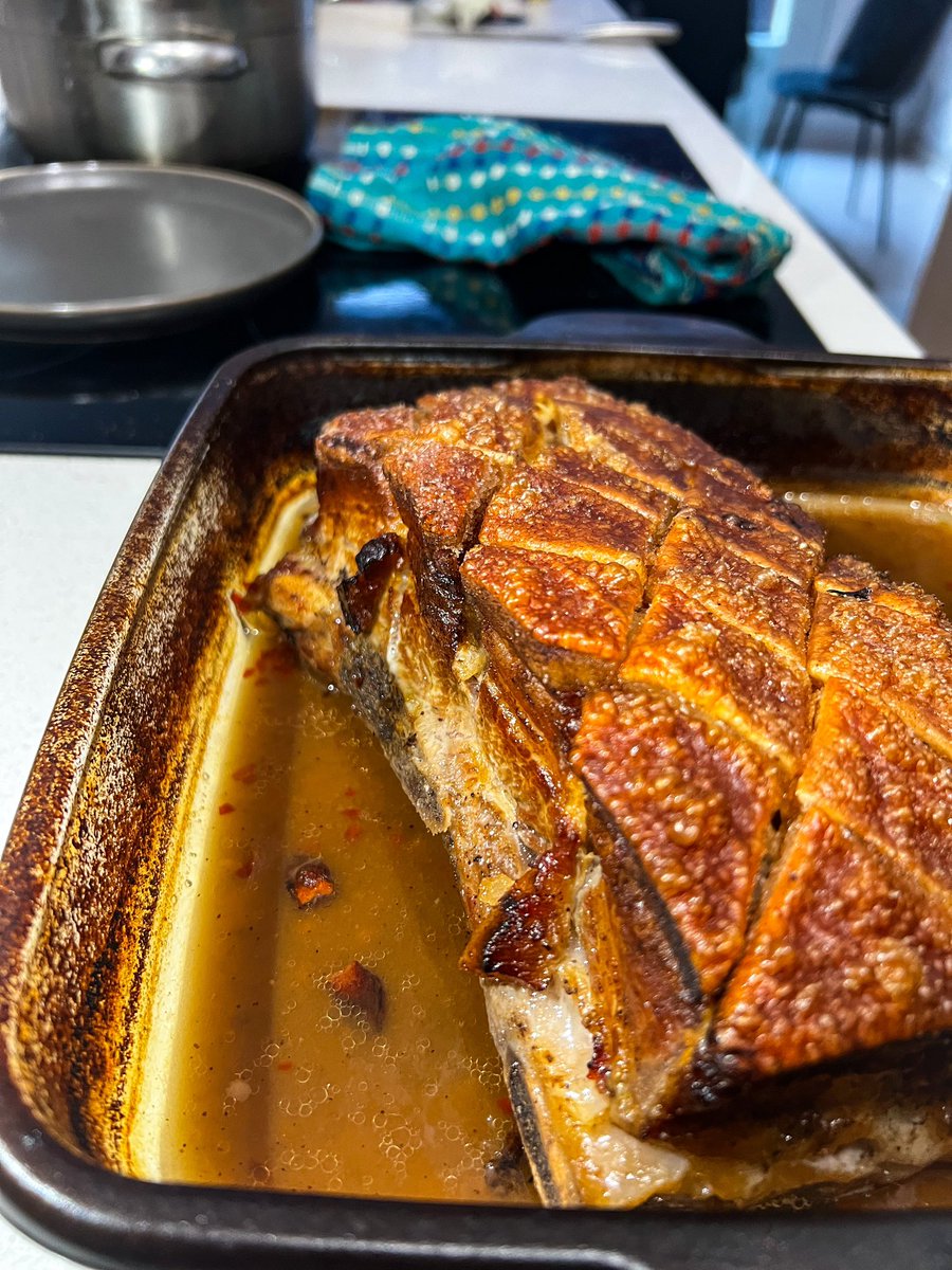 Chef_Kelly__'s tweet photo. Crispy skin pork belly
#ChefSundays
#ChefKelly https://t.co/0pcbDRYiUF