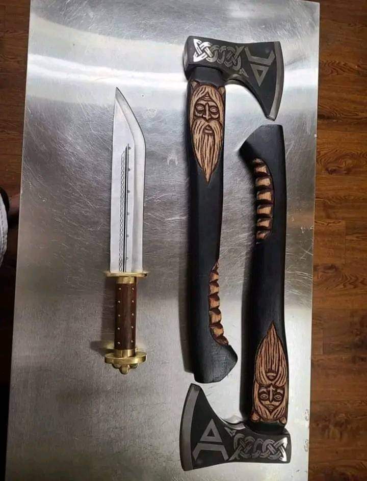 AwaisAli524's tweet photo. Beautiful steel hunting vicking set for sale anyone interested?
#steelknives #axeslove #vickingaxe #Vikingfans #huntinglovers #hunting #knivesmaking #buchcraftknives #huntinggear #campinggears #knivescollecter #knifeguy #knifeporn #edc #handmade https://t.co/LJ0JMEHNqc