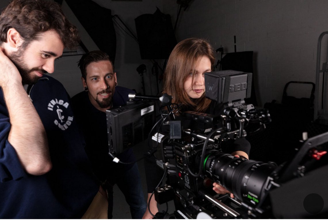 GOOD COMPANY! Vanguard equipment, expanding facilities, continued investments, hands-on experiences in LA, and talented / motivated students, faculty, staff. Why we’re on <a href="/Variety/">Variety</a>’s list of Top Film Schools: ithaca.edu/news/ithaca-co… <a href="/ICParkSchool/">Park School</a> <a href="/TVDMjack/">Jack Powers</a> @RobertsAtPark <a href="/ICAlumni/">Ithaca College Alumni</a>