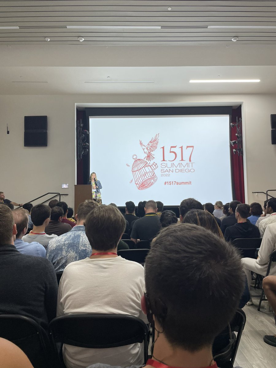LJLuBow's tweet photo. This is a special room full of truly amazing people. The topics being discussed are wide-ranging, mind-expanding, &amp; extremely inspiring. Plus, lots of laughs! Excited to be here. 

#1517summit @1517fund @zslaybac @vhmth @zoink @saradu @DStrachman @William_Blake https://t.co/1MeEGlju7D