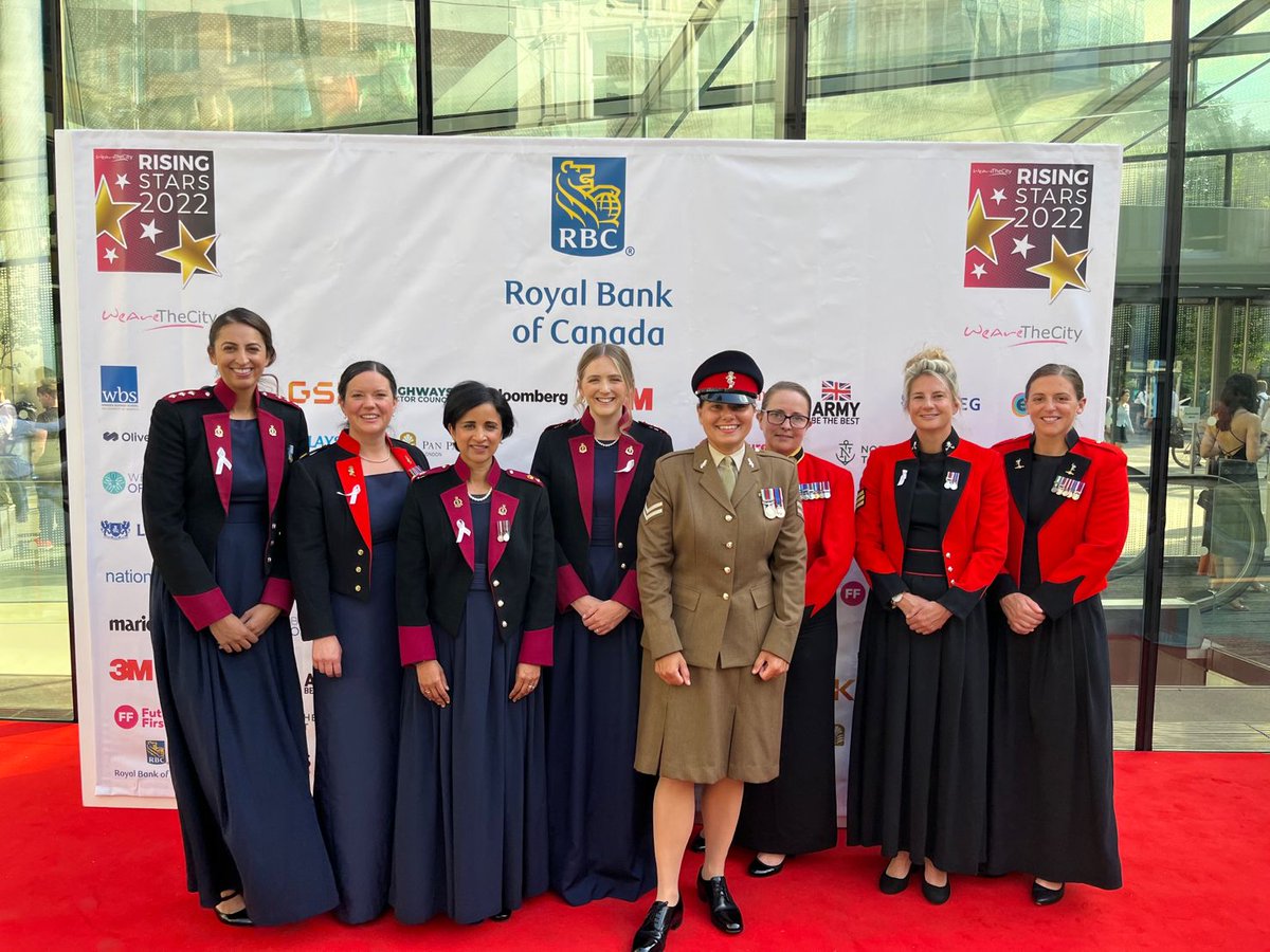 Army Servicewomen!

I felt very privileged to be amongst my fellow servicewomen at the @WeAreTheCity Rising Star Awards.

These women have achieved some amazing things!

#WATCTop100