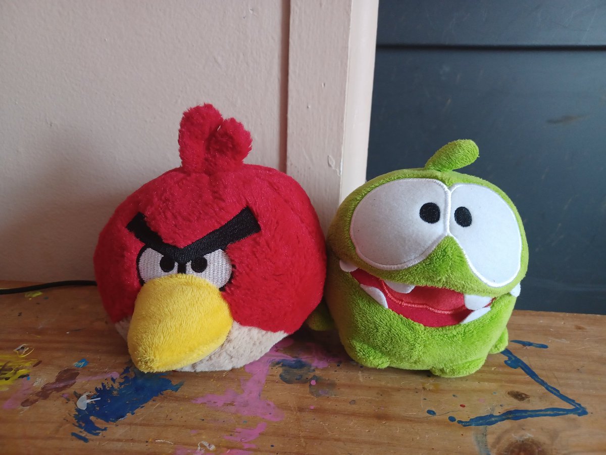 TiffanyCollects's tweet photo. Plushies of my three favorite mobile games
The #AmazingAlex I made myself years ago.
#angrybirds #cuttherope #omnom #red #plushlover #plushlover #plushcollector
@MG__Network @CTR__Network @AB__Network https://t.co/s1QbLCv4O3