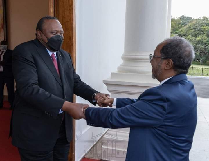 dhuloow's tweet image. Tani waa Musiibo Ibna Aadam iyo MID Qaran wlhi waan murugeys nahay Qaad oo dhan inuu joojiyo maxaa udiiday Nacaskan tan kale Uhuru wuuba sixraa baan filayaa @HassanSMohamud
@CabdalaMubaarak