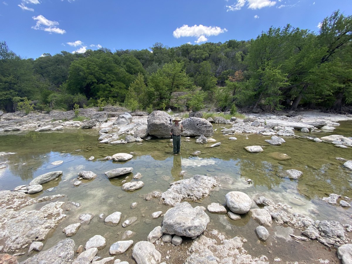 PedernalesFalls's tweet photo. River Levels continue to stay low this summer. This picture is of the swimming area at the closest to the parking lot. This section of the river is at high risk of toxic algae blooms, bacteria, and stagnate water, so we do not recommend swimming at this time. https://t.co/4vwI0DFIMF