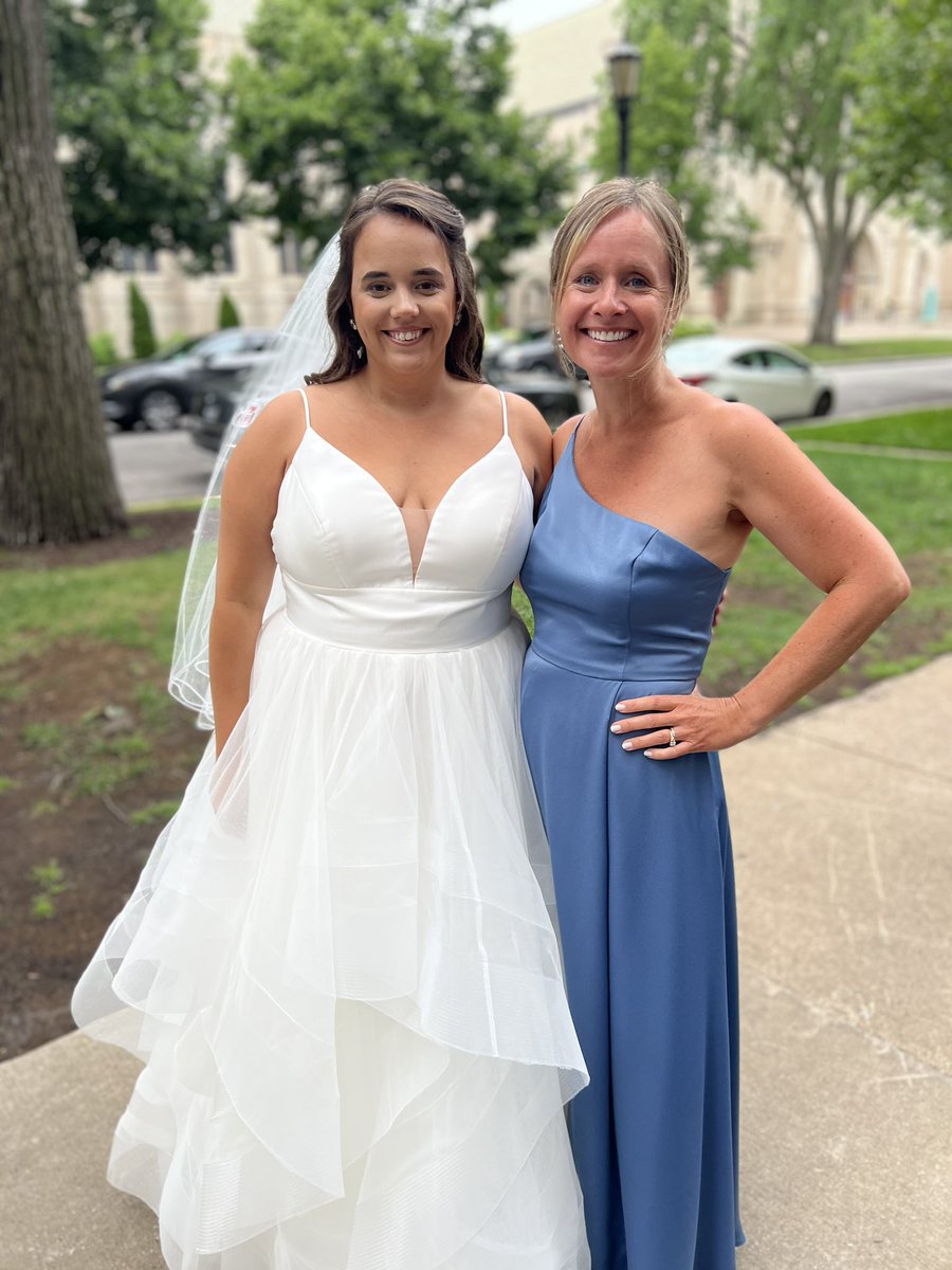 Celebrated a very special 4th grade teacher this weekend!  Congratulations Mrs. Vlahakis!❤️ #cherokeeinspires #findingjoy67